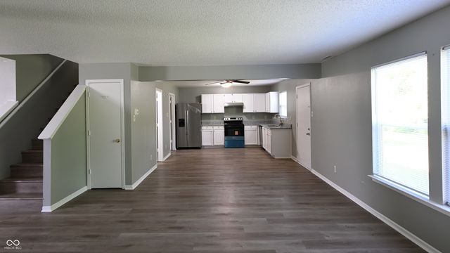 2032 Southernwood Lane, Indianapolis, IN 46231