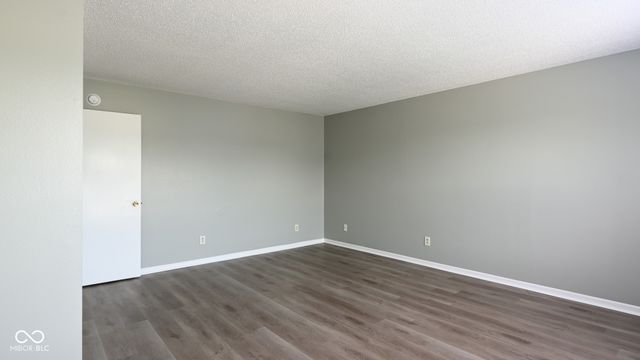 2032 Southernwood Lane, Indianapolis, IN 46231
