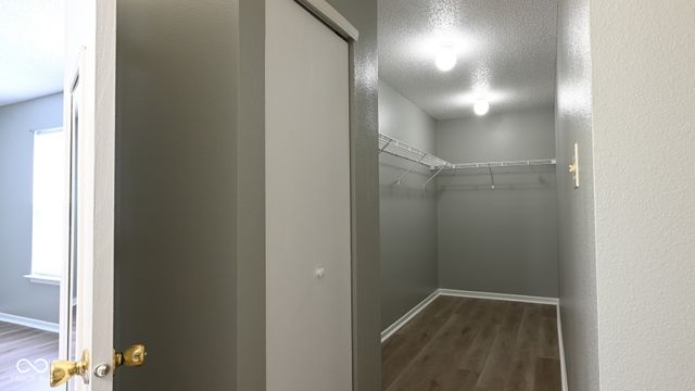 2032 Southernwood Lane, Indianapolis, IN 46231