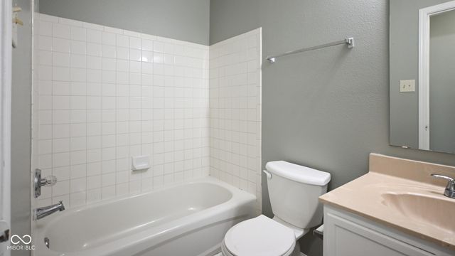 2032 Southernwood Lane, Indianapolis, IN 46231