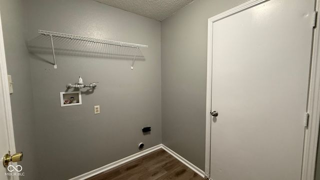 2032 Southernwood Lane, Indianapolis, IN 46231