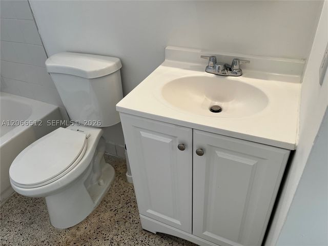 928 SW 30th Ave 3, Miami, FL 33135