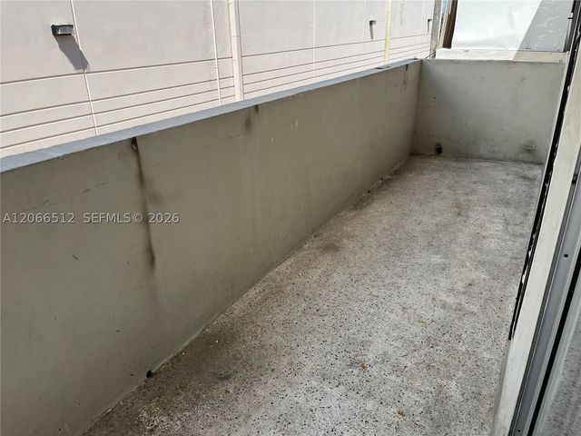 928 SW 30th Ave 3, Miami, FL 33135