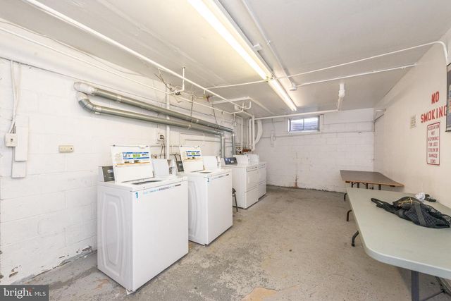 323 GILL LN #12R, Iselin, NJ 08830