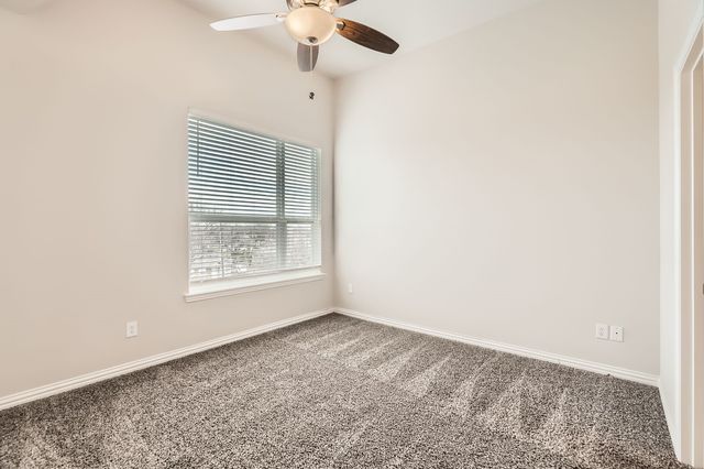 301 E Lamar Street 19, Mckinney, TX 75069