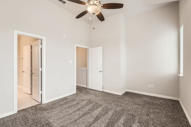 301 E Lamar Street 19, Mckinney, TX 75069