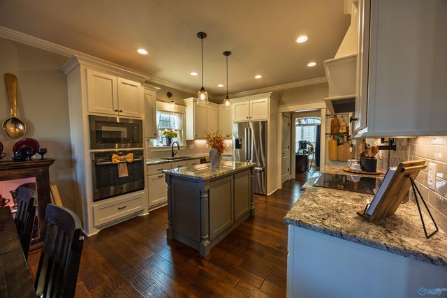 14074 Muirfield Drive, Athens, AL 35613