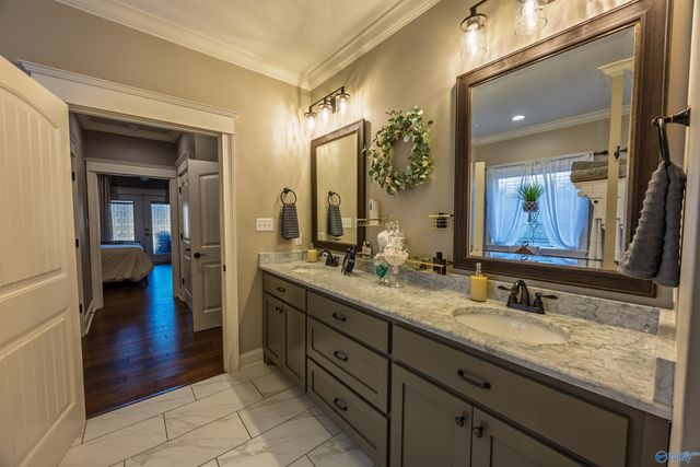 14074 Muirfield Drive, Athens, AL 35613