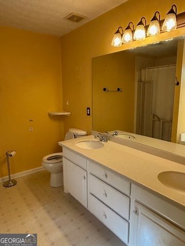 312 Black Willow Court, Locust Grove, GA 30248