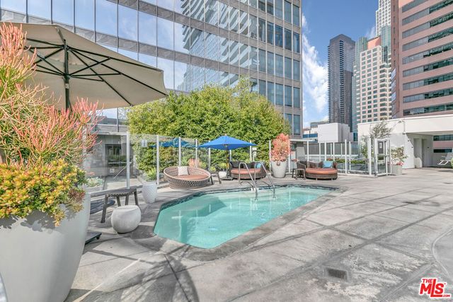 901 S Flower Street 408, Los Angeles, CA 90015