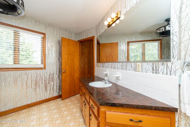 113 Driftwood Drive, Elizabeth City, NC 27909
