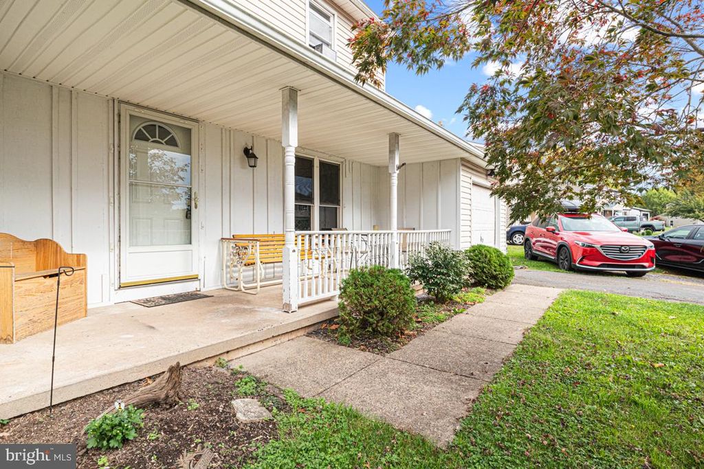 2835 N FORD DR #, HATFIELD, PA 19440 — photo 2