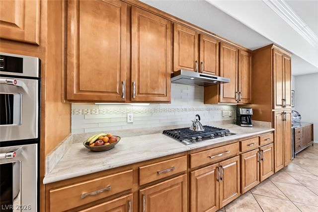 2556 Collinsville Drive, Henderson, NV 89052