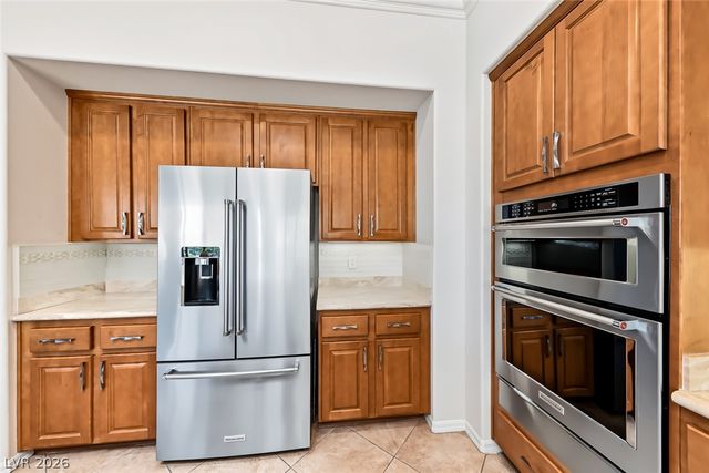2556 Collinsville Drive, Henderson, NV 89052