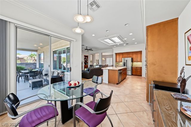 2556 Collinsville Drive, Henderson, NV 89052