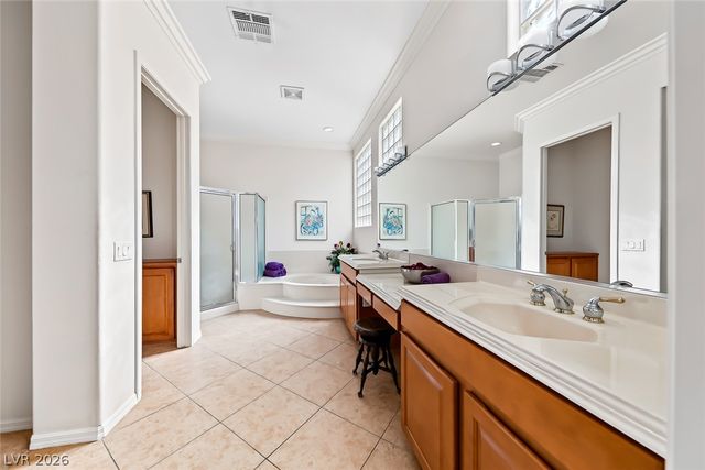 2556 Collinsville Drive, Henderson, NV 89052