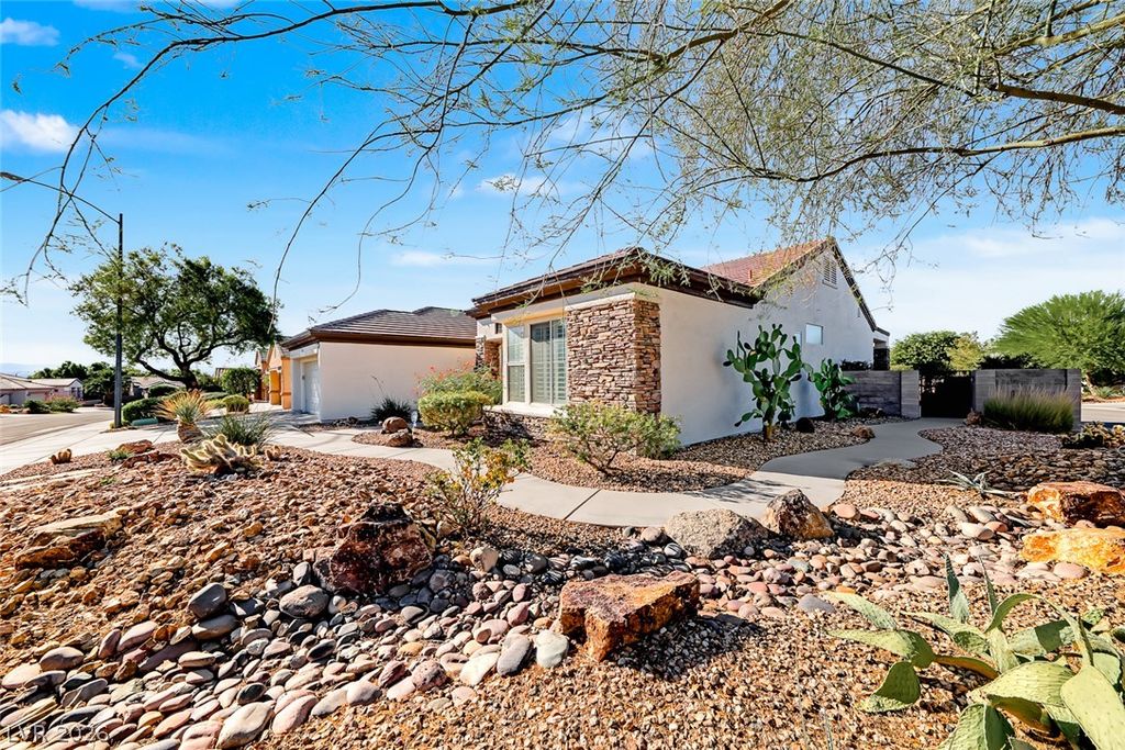 2556 Collinsville Drive, Henderson, NV 89052 — photo 2