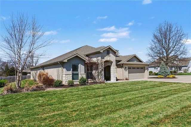 8282 Gleason Road, Lenexa, KS 66227
