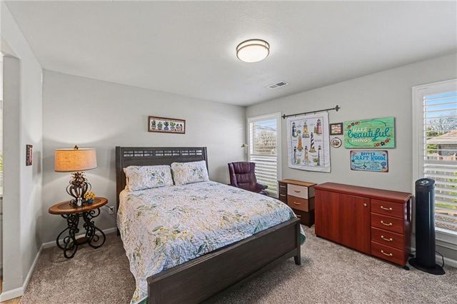 8282 Gleason Road, Lenexa, KS 66227