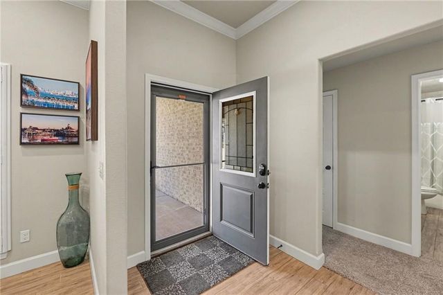 8282 Gleason Road, Lenexa, KS 66227