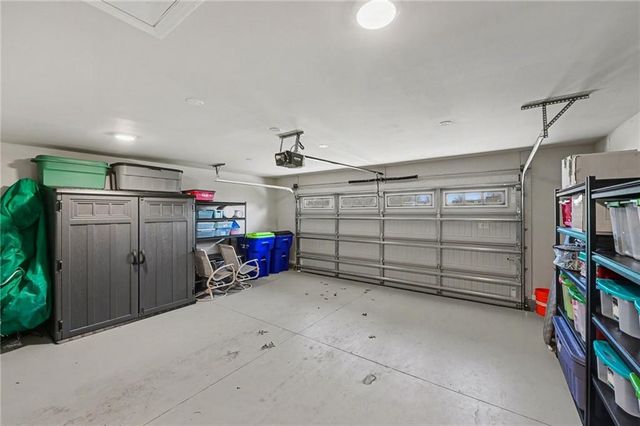 8282 Gleason Road, Lenexa, KS 66227