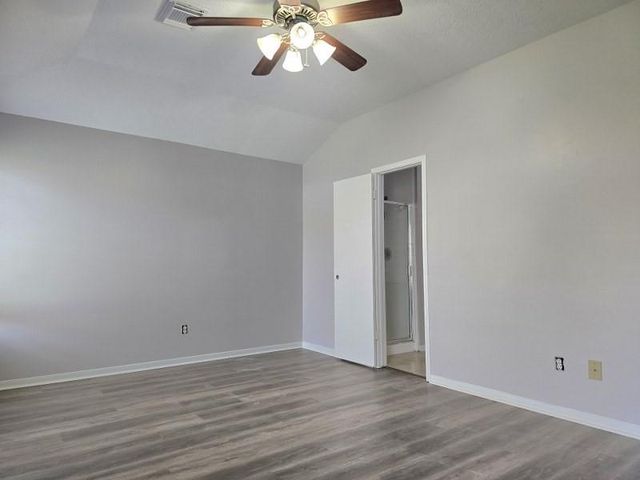 4618 Tiger Trace Lane, Houston, TX 77066