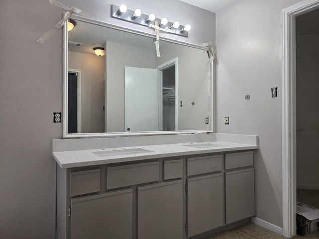 4618 Tiger Trace Lane, Houston, TX 77066