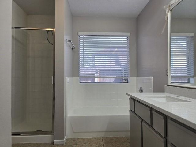 4618 Tiger Trace Lane, Houston, TX 77066