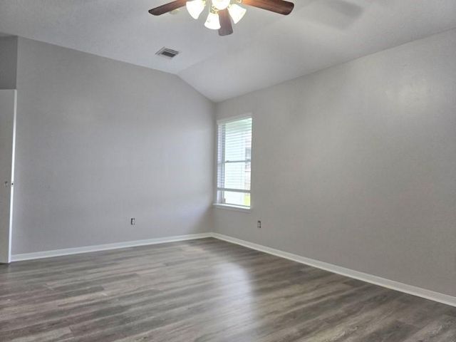 4618 Tiger Trace Lane, Houston, TX 77066