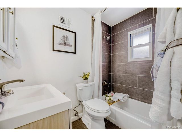 4201 S Galapago St, Englewood, CO 80110