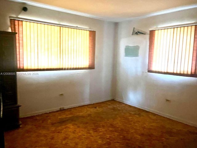 6720 Cody St, Hollywood, FL 33024