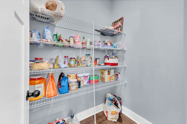 3232 Dunlop Ln, Clarksville, TN 37043