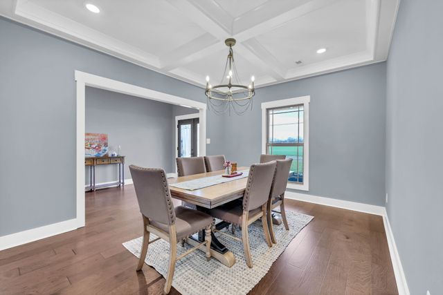 3232 Dunlop Ln, Clarksville, TN 37043