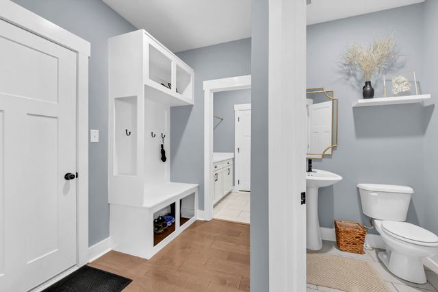 3232 Dunlop Ln, Clarksville, TN 37043