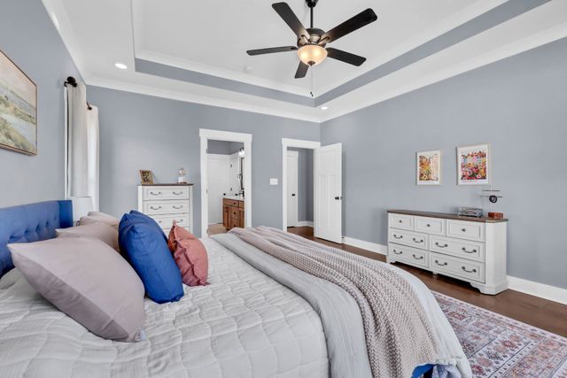 3232 Dunlop Ln, Clarksville, TN 37043