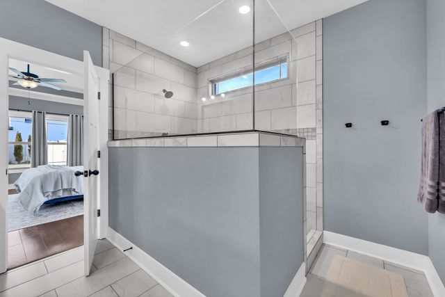 3232 Dunlop Ln, Clarksville, TN 37043