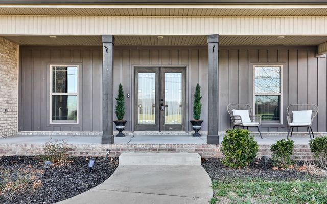 3232 Dunlop Ln, Clarksville, TN 37043