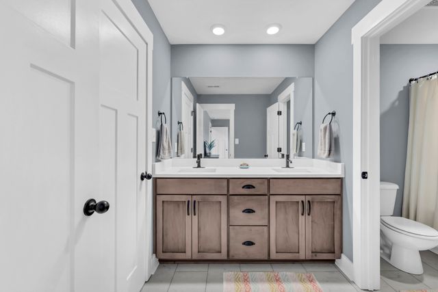 3232 Dunlop Ln, Clarksville, TN 37043