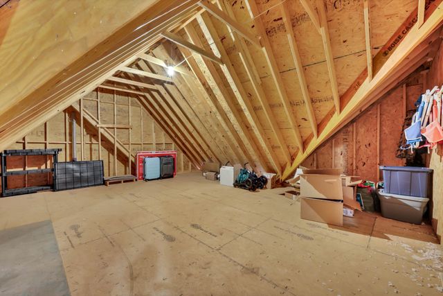 3232 Dunlop Ln, Clarksville, TN 37043