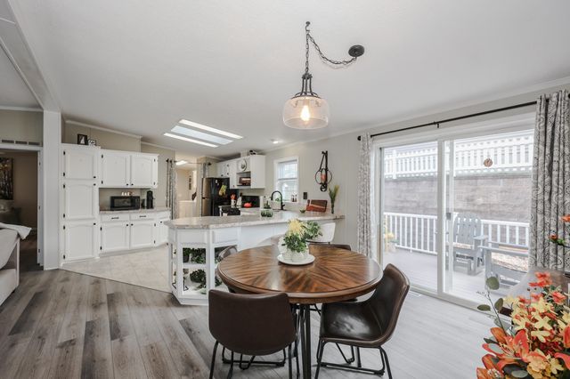 74 Heritage Way, Manchester, NH 03104