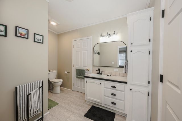 74 Heritage Way, Manchester, NH 03104