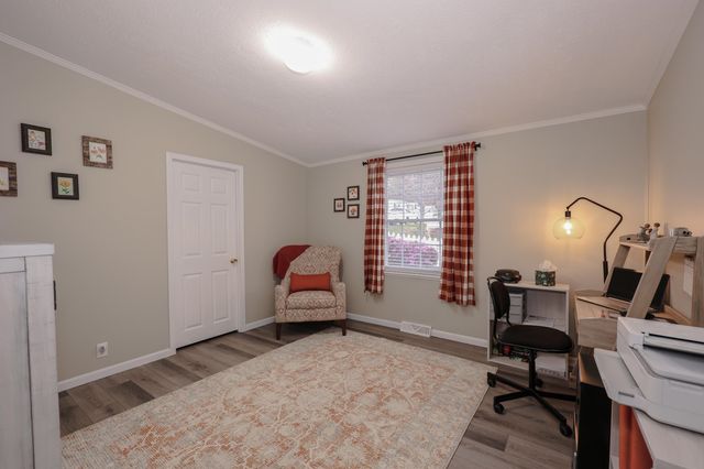 74 Heritage Way, Manchester, NH 03104