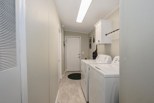 74 Heritage Way, Manchester, NH 03104