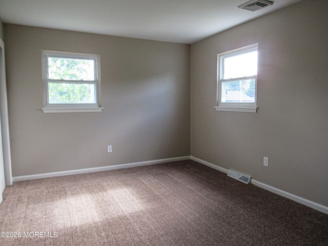 1000 Dove Street, Toms River, NJ 08753