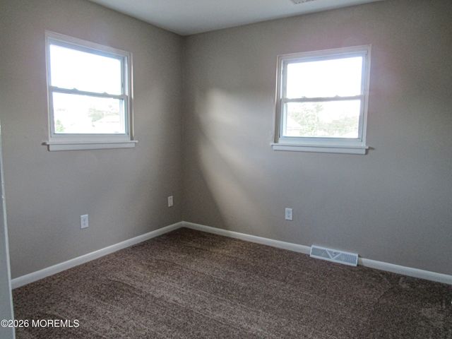 1000 Dove Street, Toms River, NJ 08753