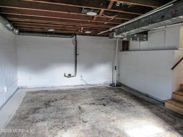 1000 Dove Street, Toms River, NJ 08753