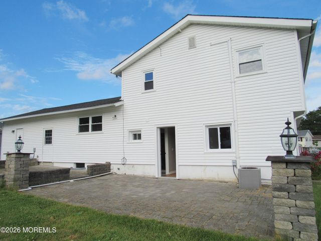 1000 Dove Street, Toms River, NJ 08753