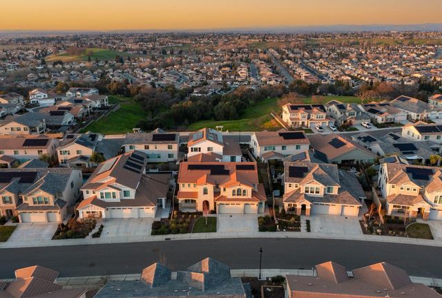 2947 Laredo Dr, Rocklin, CA 95765