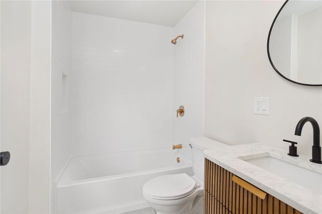 54 Grand View Street, Providence, RI 02906