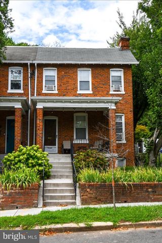 4210 10TH ST NE, Washington, DC 20017